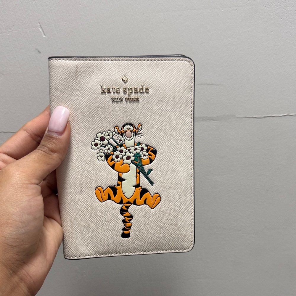 Kate Spade Cream Passport Holder with Tigger and Flowers